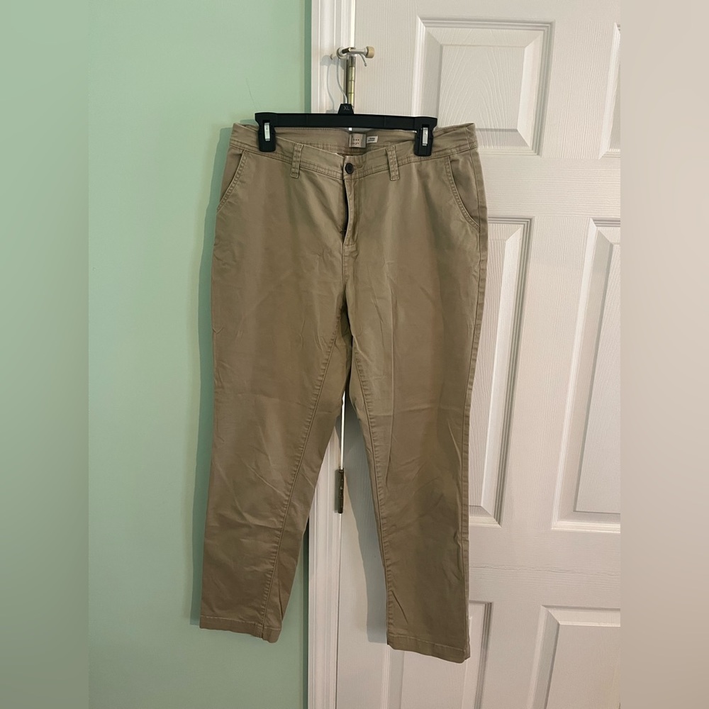 A new day size 12 cropped skinny